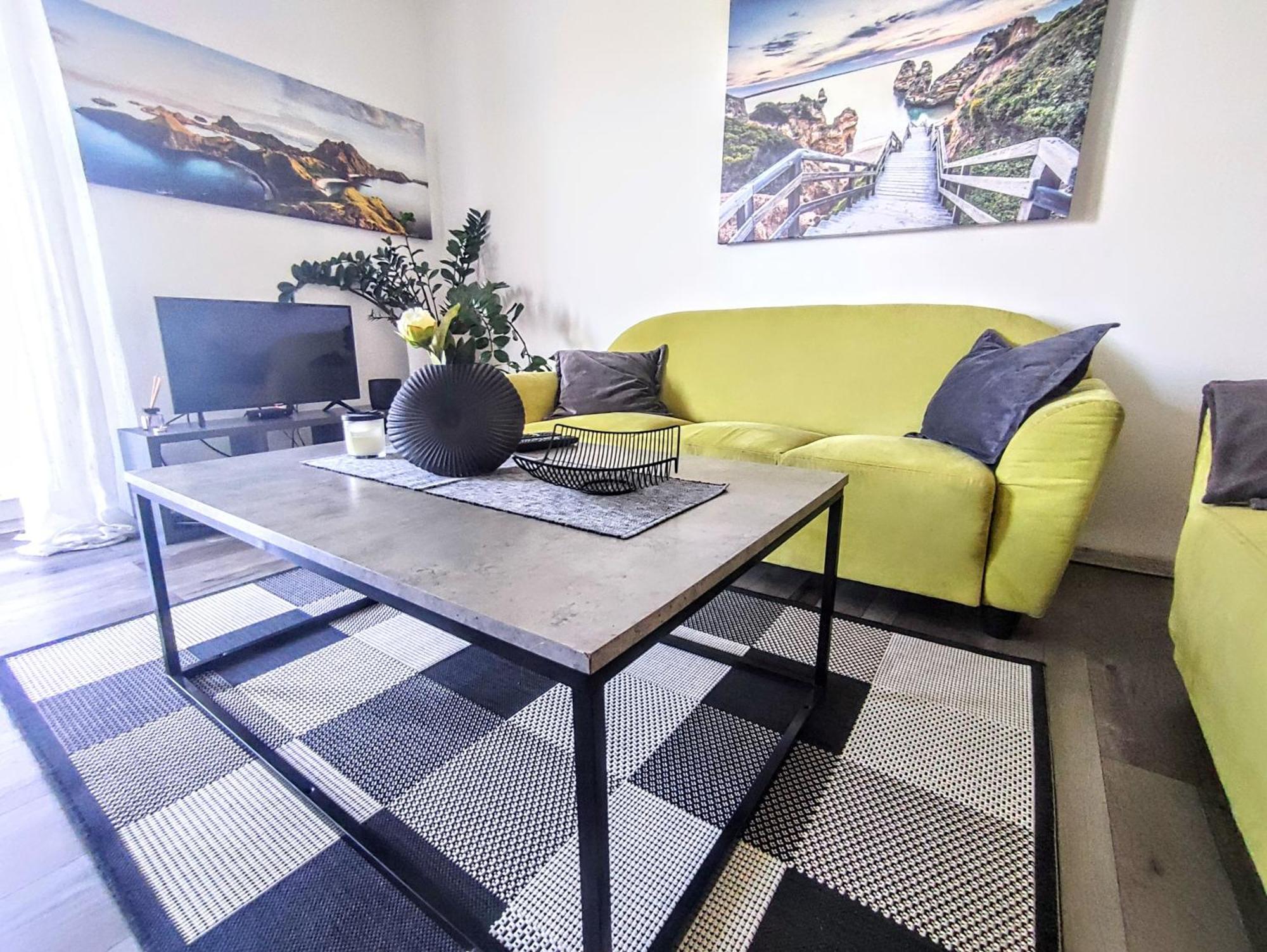 Comfort Apartment For 6 & Loggia & Free Parking Zilina Exterior photo